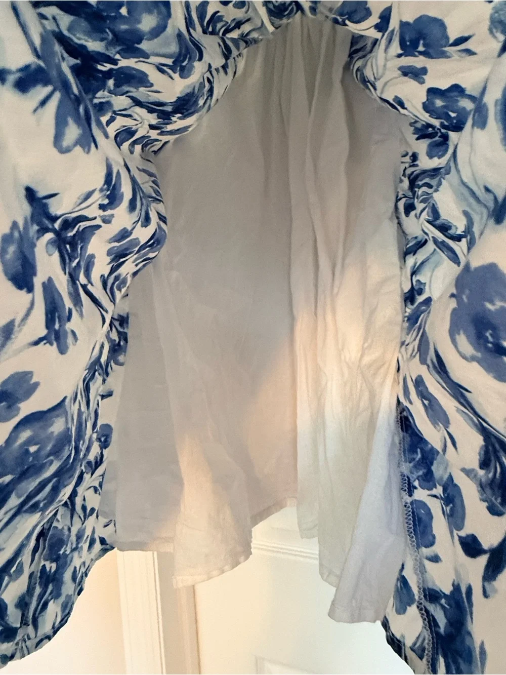 Abercrombie &Fitch Blue Floral Puff-Sleeve Women’s Dress - Picture 6 of 6